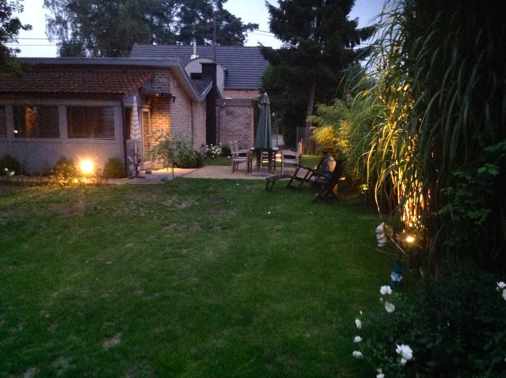Holiday Home Harmony Brecht Exterior foto
