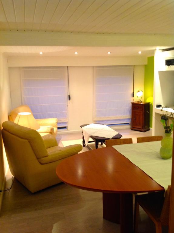 Holiday Home Harmony Brecht Habitación foto